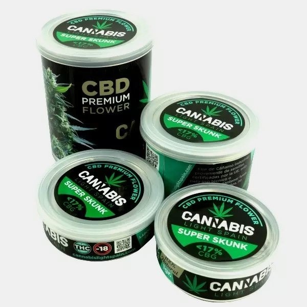 Fiori canapa Cannabis Light Spain Super Skunk