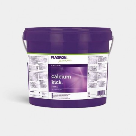Calcium Kick di Plagron offre calcio e magnesio in abbondanza