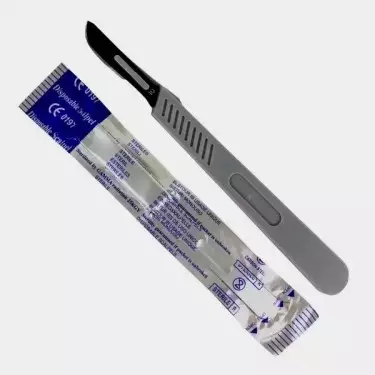 Kit Bisturì con manico + 10 lame