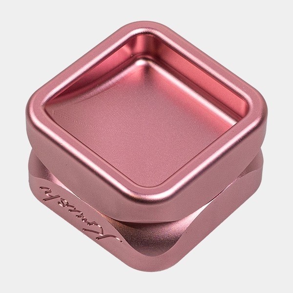 Grinder di Alluminio Krush Kube 2.0 rosa chiuso