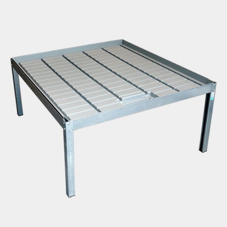 Base per vassoi indoor con misure speciali.