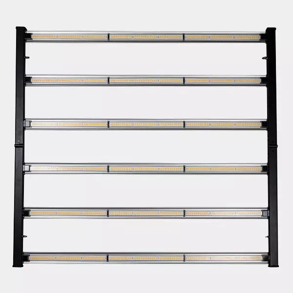 LED Galaxy 1800E 630W Solux per indoor.