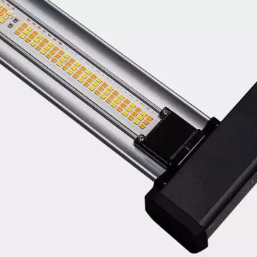 LED Galaxy 1800E 630W Solux per indoor.