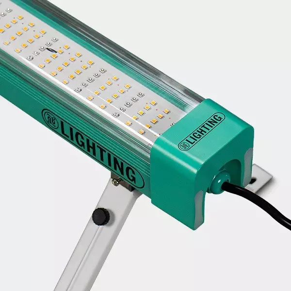 LED Under Canopy 120W PRO GB Lighting dettaglio barra