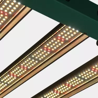 Sistema LED Dimmerabile 240 W PRO GB Lighting acceso dettaglio