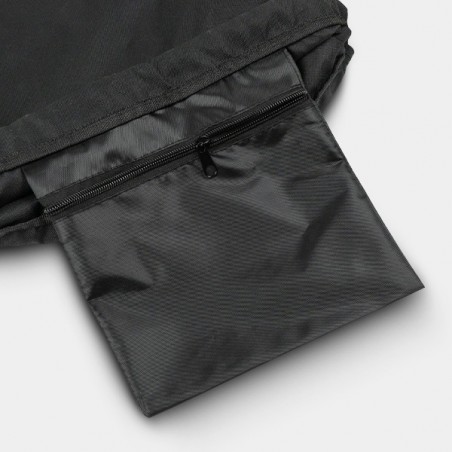 Sacca GB con cordino di colore nero e logo The Green Brand