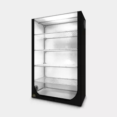 Dark Propagator coltivazione talea con vari scaffali Secret Jardin