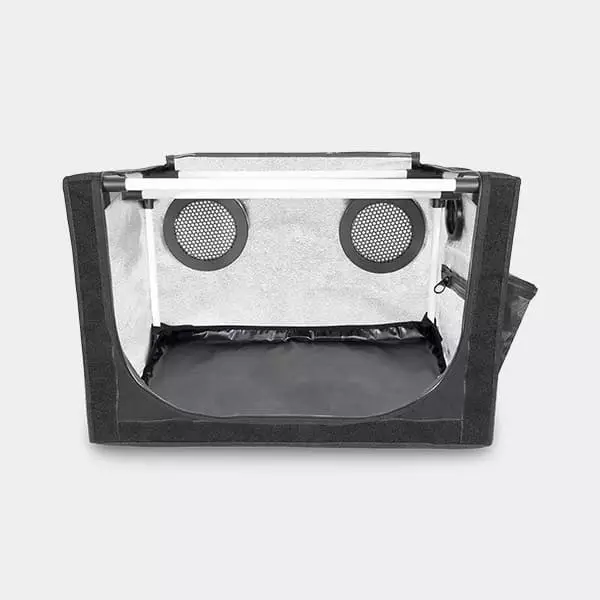 Armadio di coltivazione di funghi interno