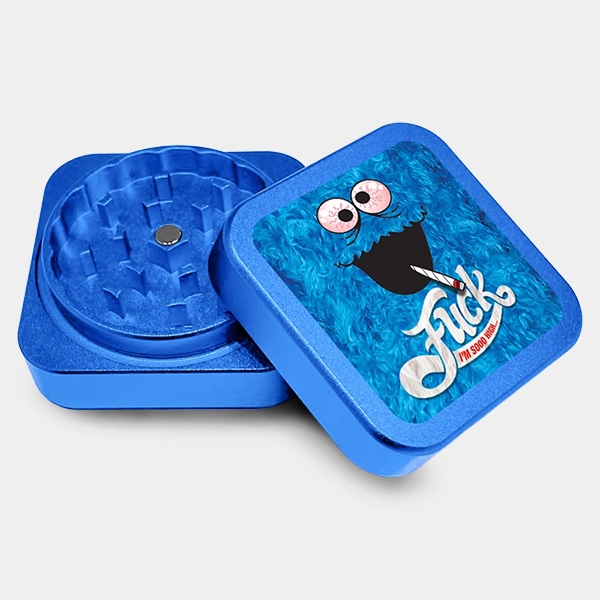 Grinder in alluminio quadrato 'Il Mostro' aperto