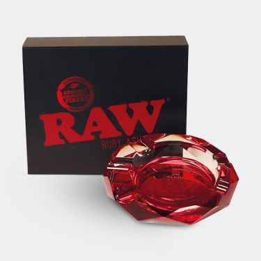 Posacenere Raw in vetro rosso rubino | GB The Green Brand