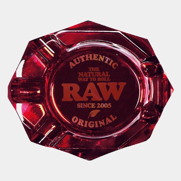 Posacenere Raw in vetro rosso rubino | GB The Green Brand