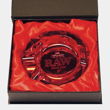 Posacenere Raw in vetro rosso rubino | GB The Green Brand