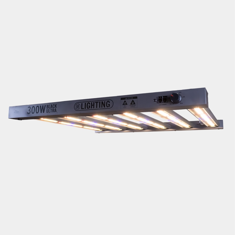 Sistema LED dimmerabile 300W Black Ultra GB Lighting acceso