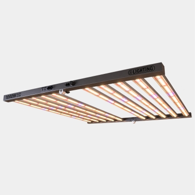Sistema LED dimmerabile 730 W Black Ultra GB Lighting acceso