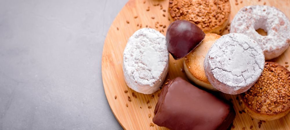 Ingredienti per i polvorones cannabici