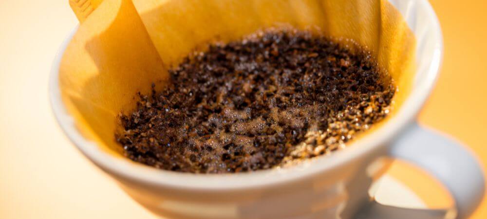 fertilizzante a base di cenere e caffè